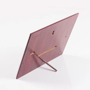 Diplom, certifikát farby