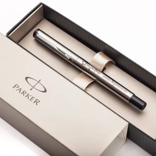 PARKER VECTOR biros - strieborný