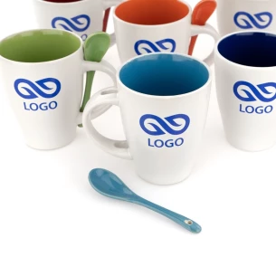 Hrnček s lyžičkou - Lyžička - červená