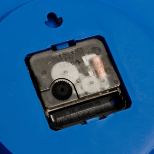 Plastové hodiny - modré